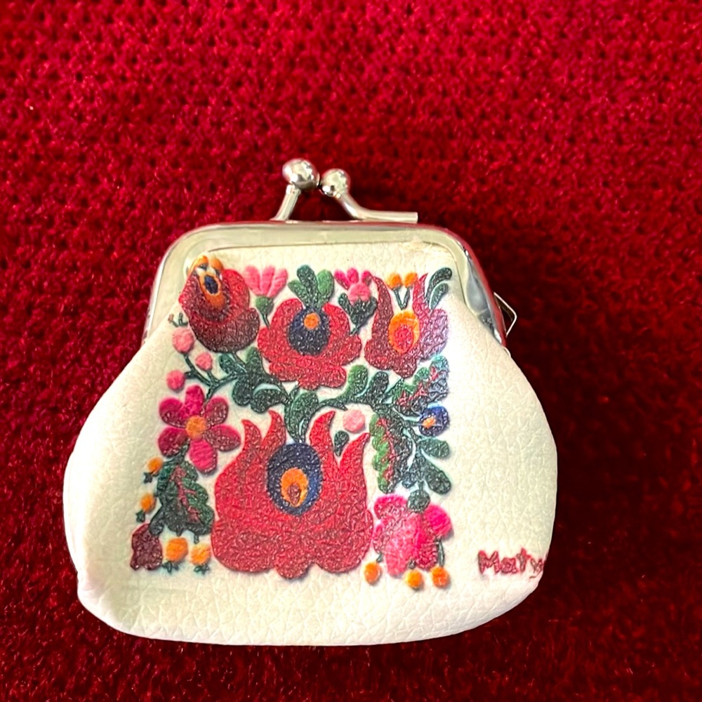 Vintage coin purse 👛